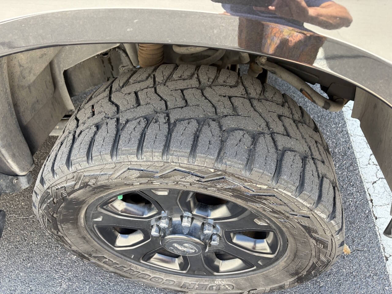 Used 2018 RAM 2500 Laramie w/ Sport Appearance Group AWD/4WD image 23