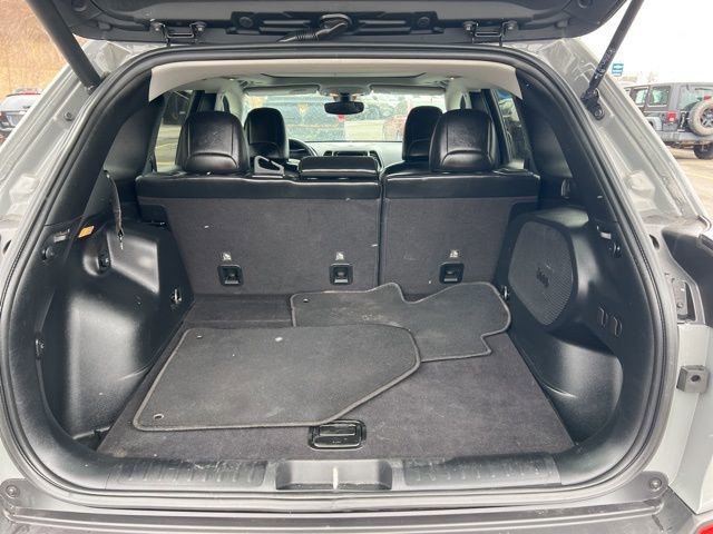 Used 2019 Jeep Cherokee Limited AWD/4WD image 20