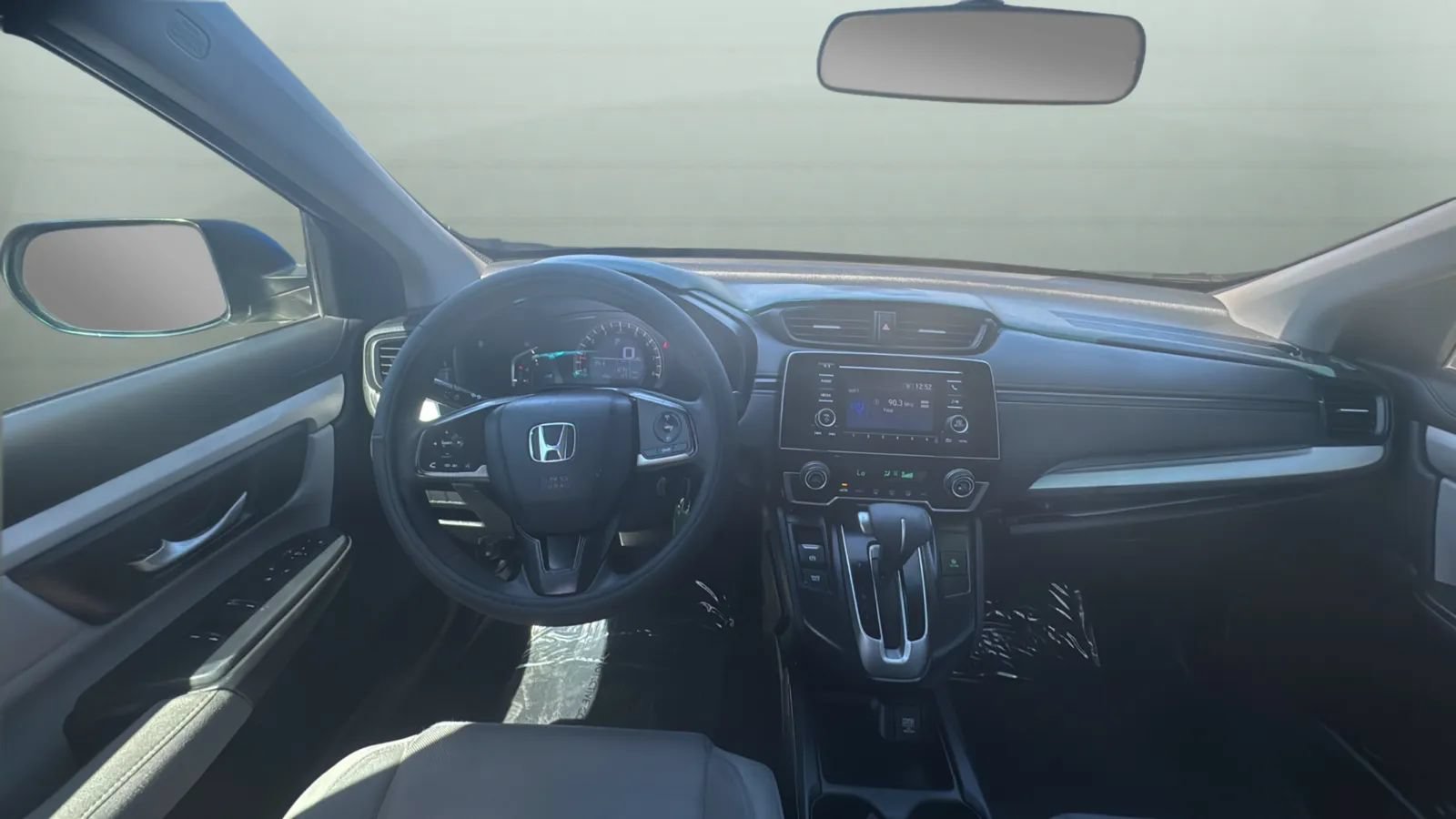 Used 2018 Honda CR-V LX image 9