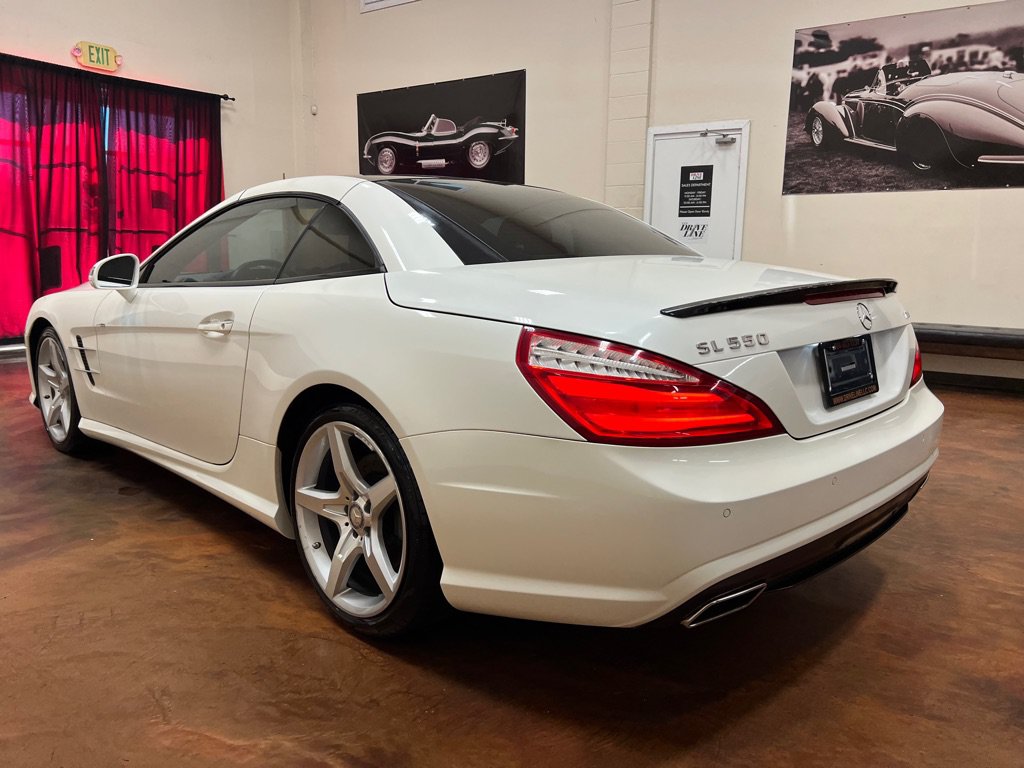 Used 2013 Mercedes-Benz SL 550 w/ Premium Pkg image 7