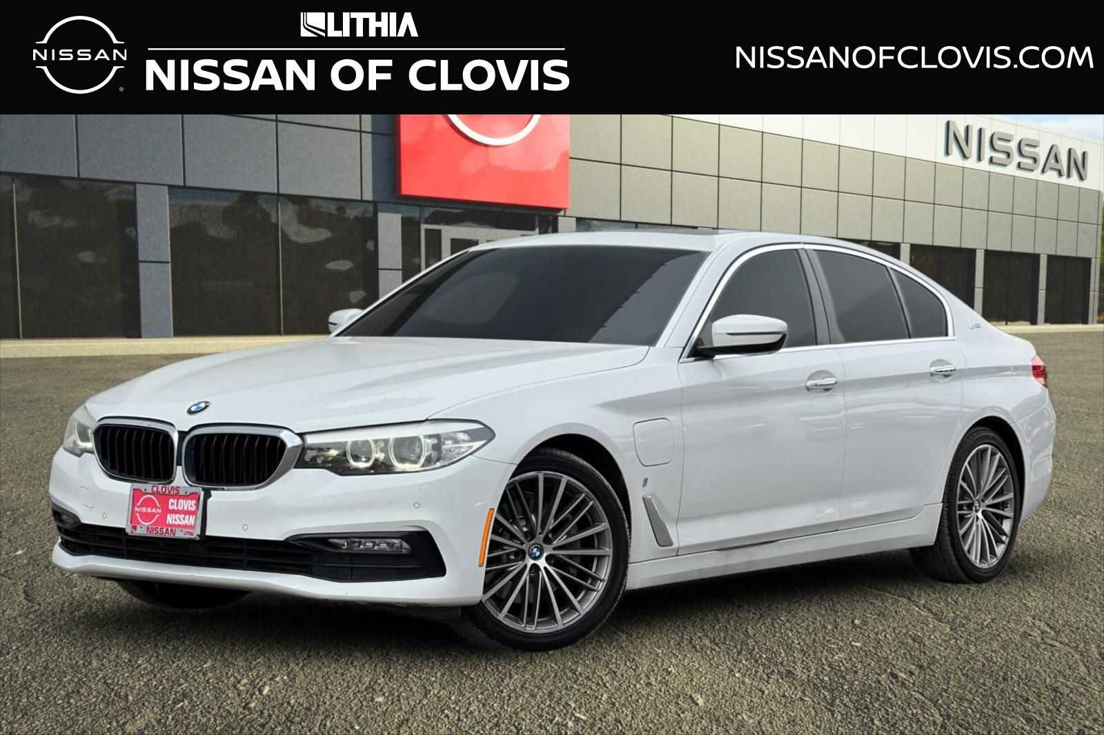 Used 2018 BMW 530e w/ Premium Package 2 image 1
