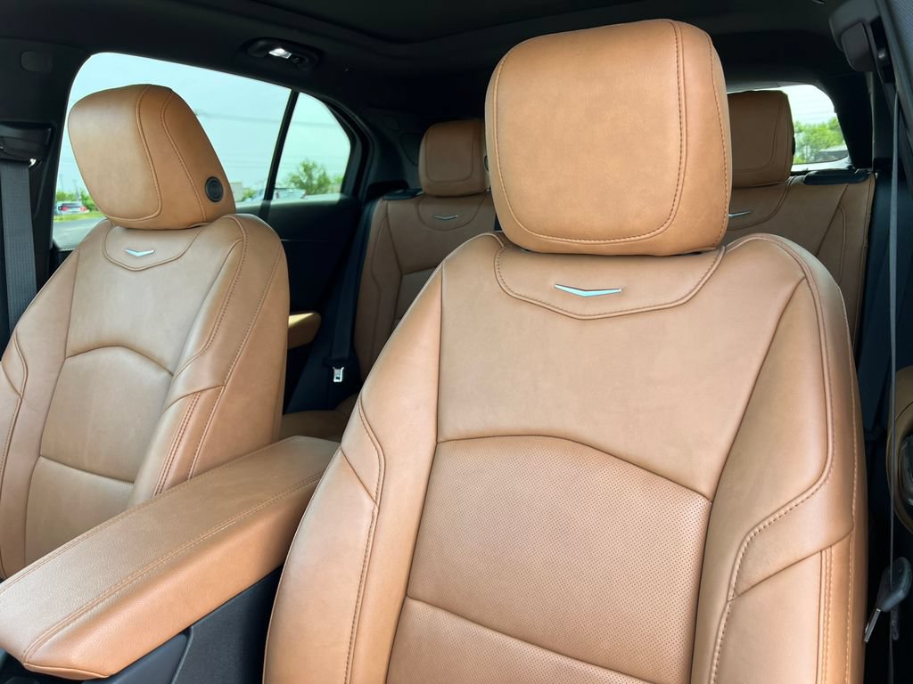 Certified 2024 Cadillac XT4 Sport AWD/4WD image 13
