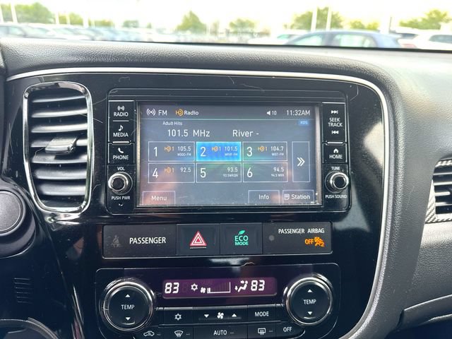 Used 2018 Mitsubishi Outlander ES AWD/4WD image 13