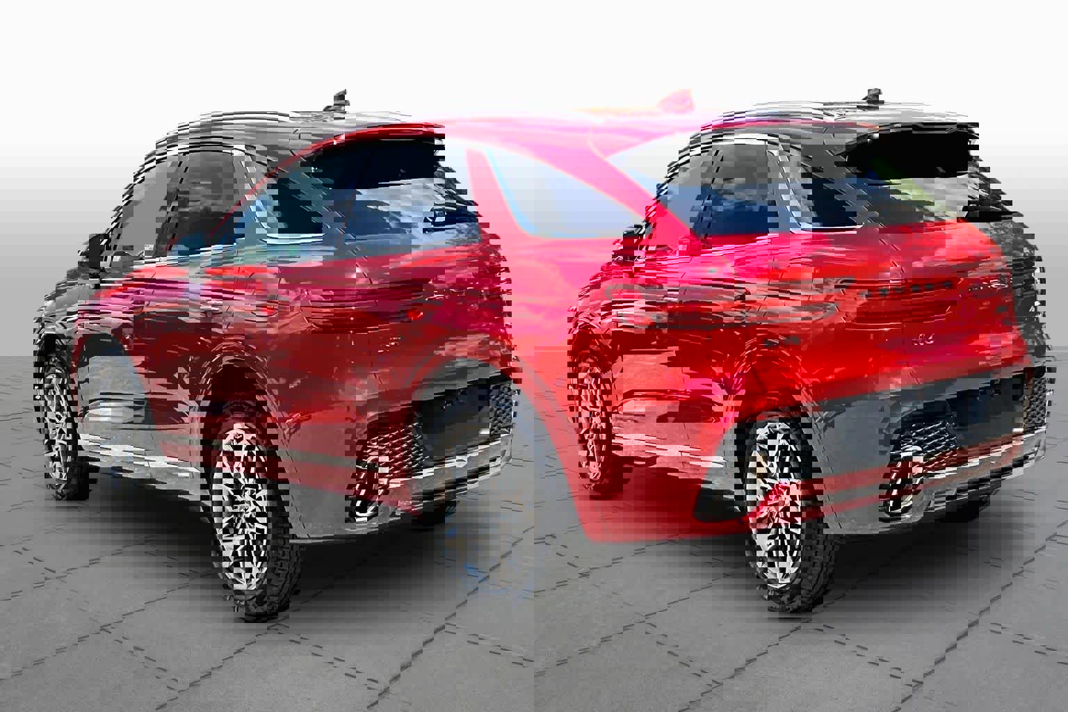 Used 2025 Genesis GV70 2.5T AWD/4WD image 12