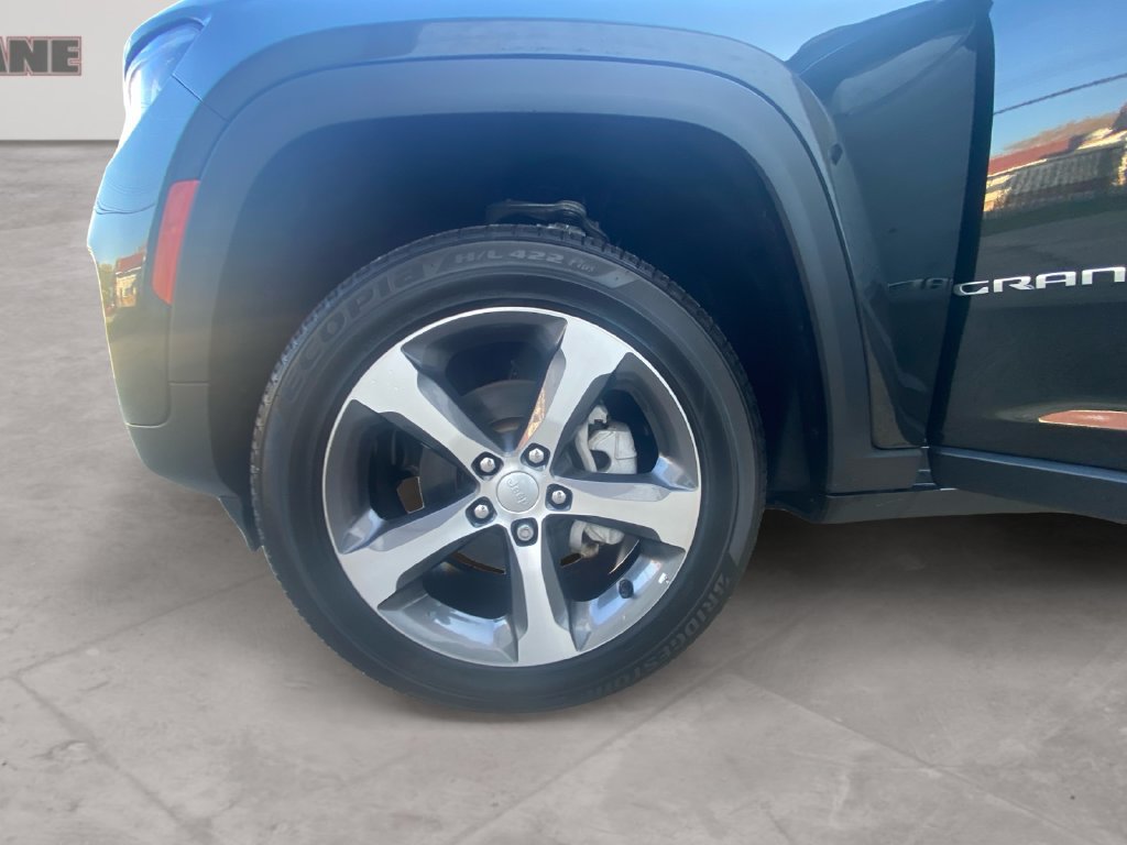 Used 2024 Jeep Grand Cherokee Limited AWD/4WD image 14