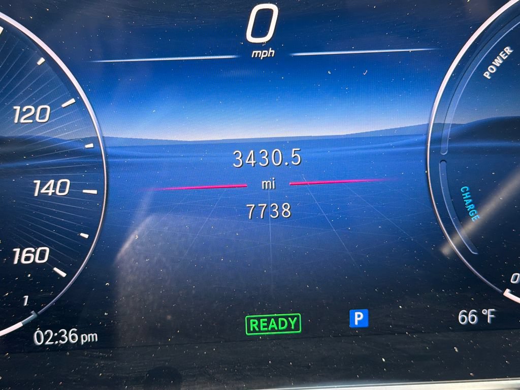 Used 2026 Mercedes-Benz GLC 350e 4MATIC image 16