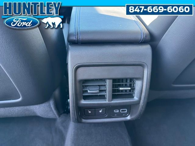 Used 2024 Cadillac XT4 Sport image 17