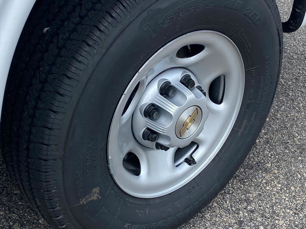 New 2025 Chevrolet Express 2500 w/ Driver Convenience Package image 22