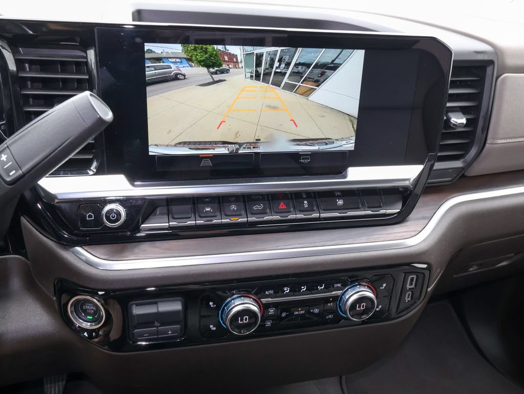 Used 2025 GMC Sierra 1500 SLT AWD/4WD image 19