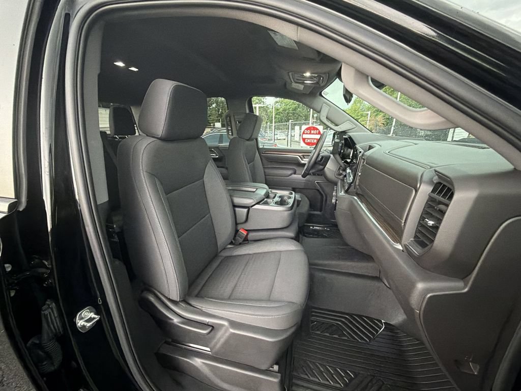 Used 2025 Chevrolet Silverado 1500 LT Trail Boss w/ Protection Package AWD/4WD image 22