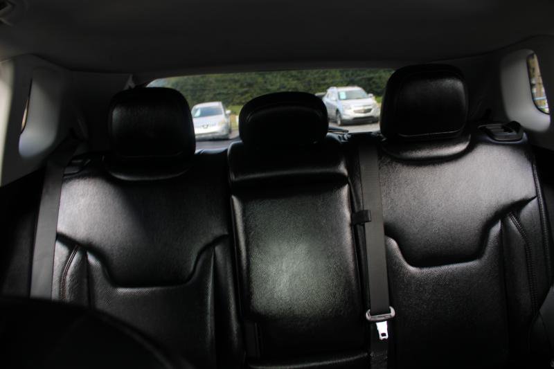 Used 2021 Jeep Compass Limited image 15