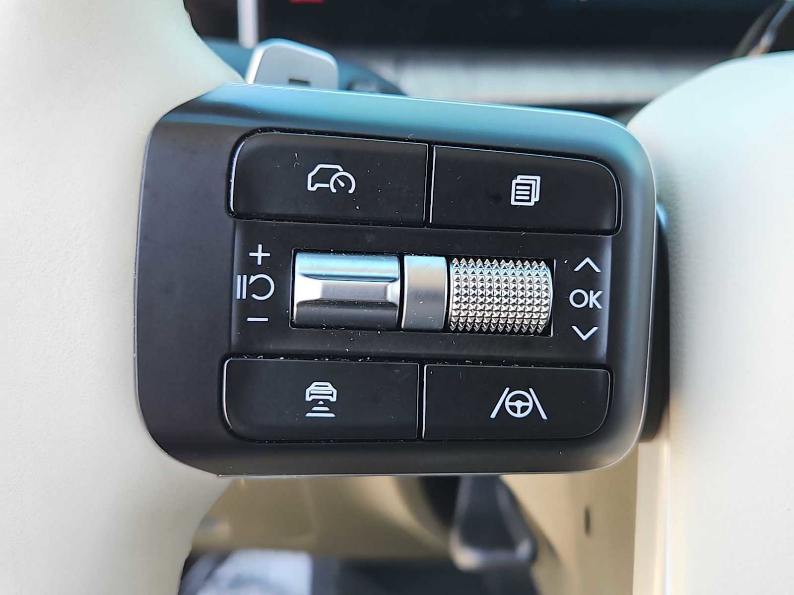 Certified 2025 Hyundai Santa Fe Calligraphy image 23