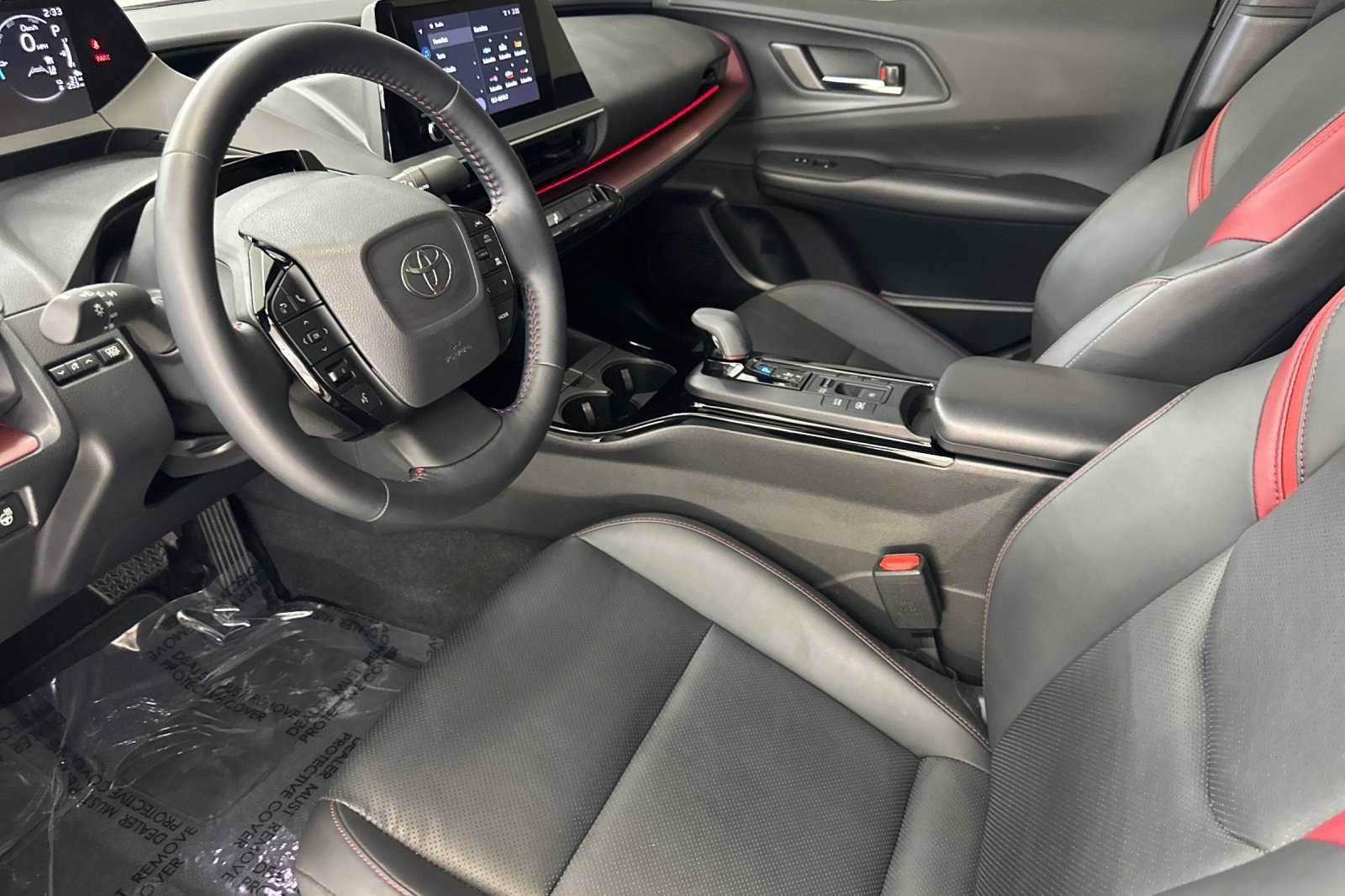 Used 2024 Toyota Prius Prime FWD image 5