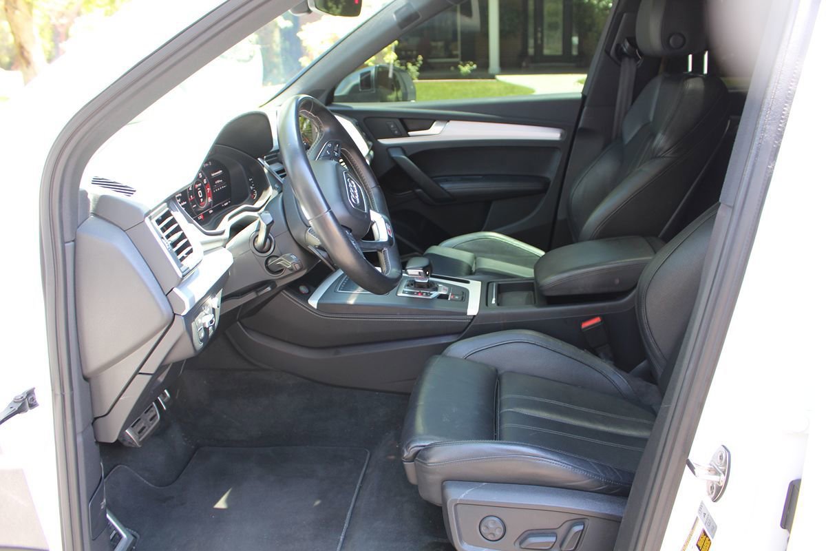 Used 2018 Audi SQ5 Prestige w/ Prestige Package AWD/4WD image 8