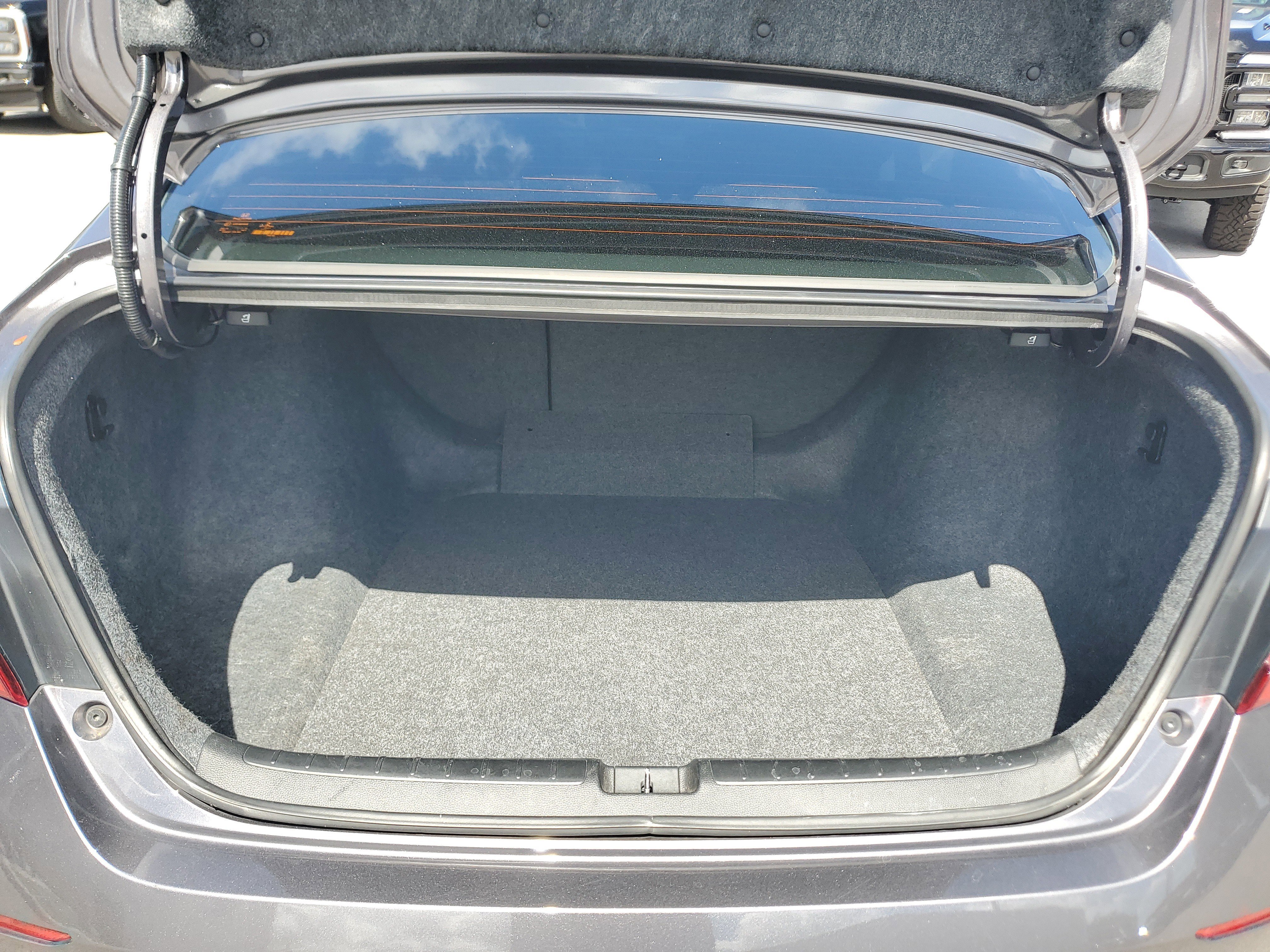 Used 2021 Honda Accord Touring image 30