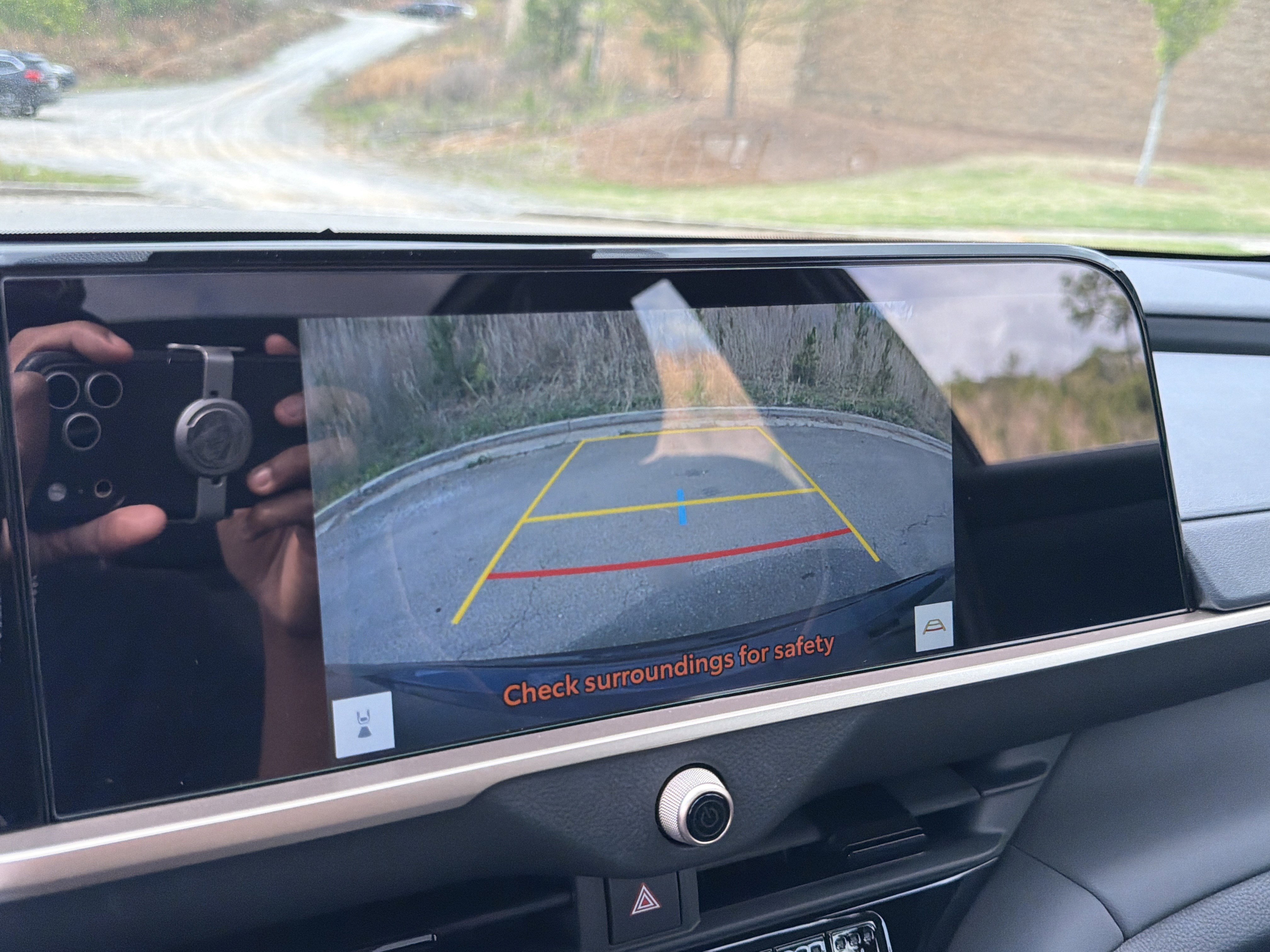 Used 2025 Toyota Crown Signia AWD/4WD image 32