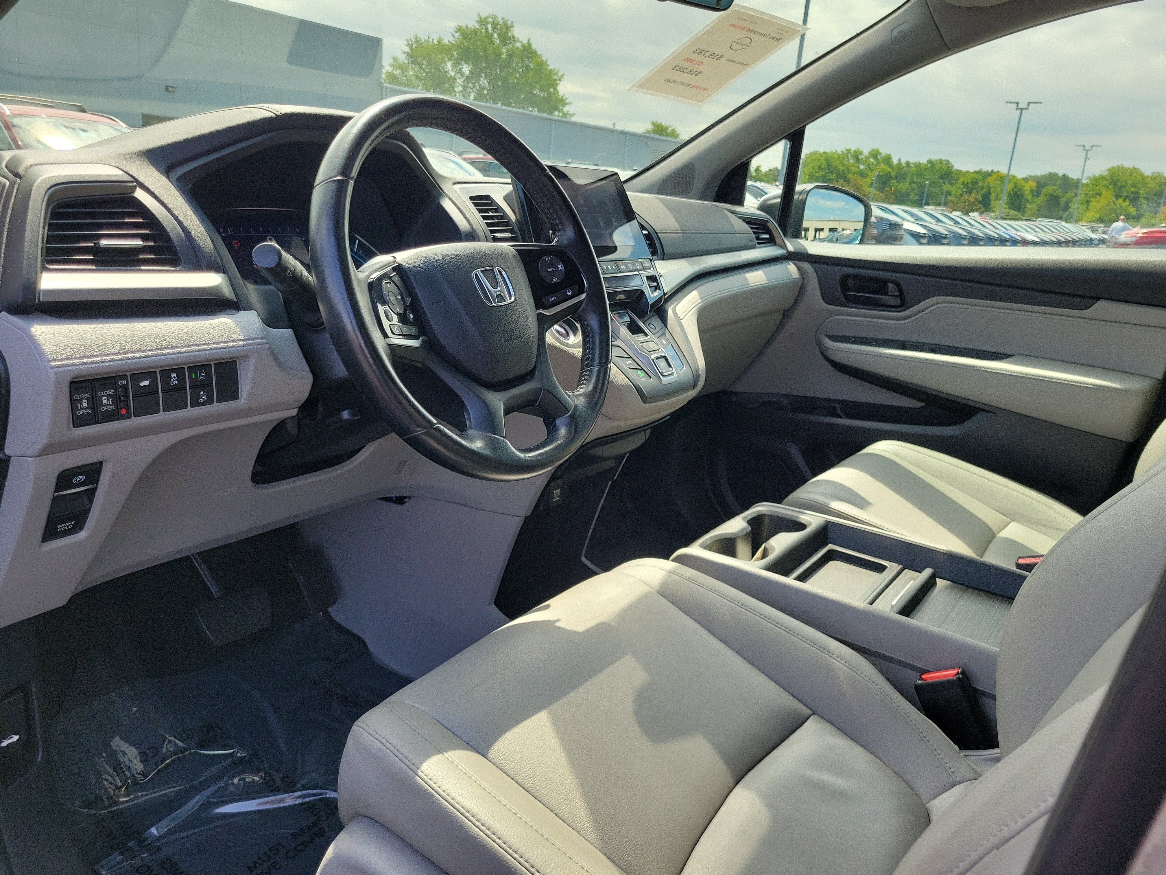 Used 2018 Honda Odyssey EX-L image 19