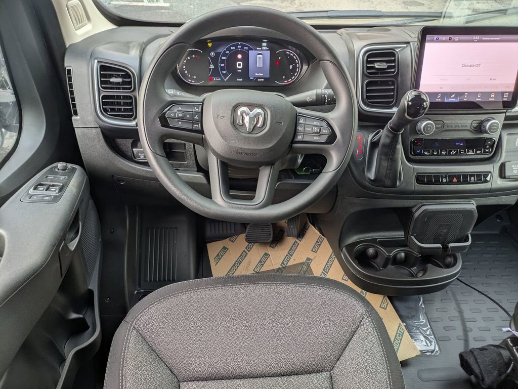 New 2025 RAM ProMaster 2500 w/ Quick Order Package 22G SLT image 15