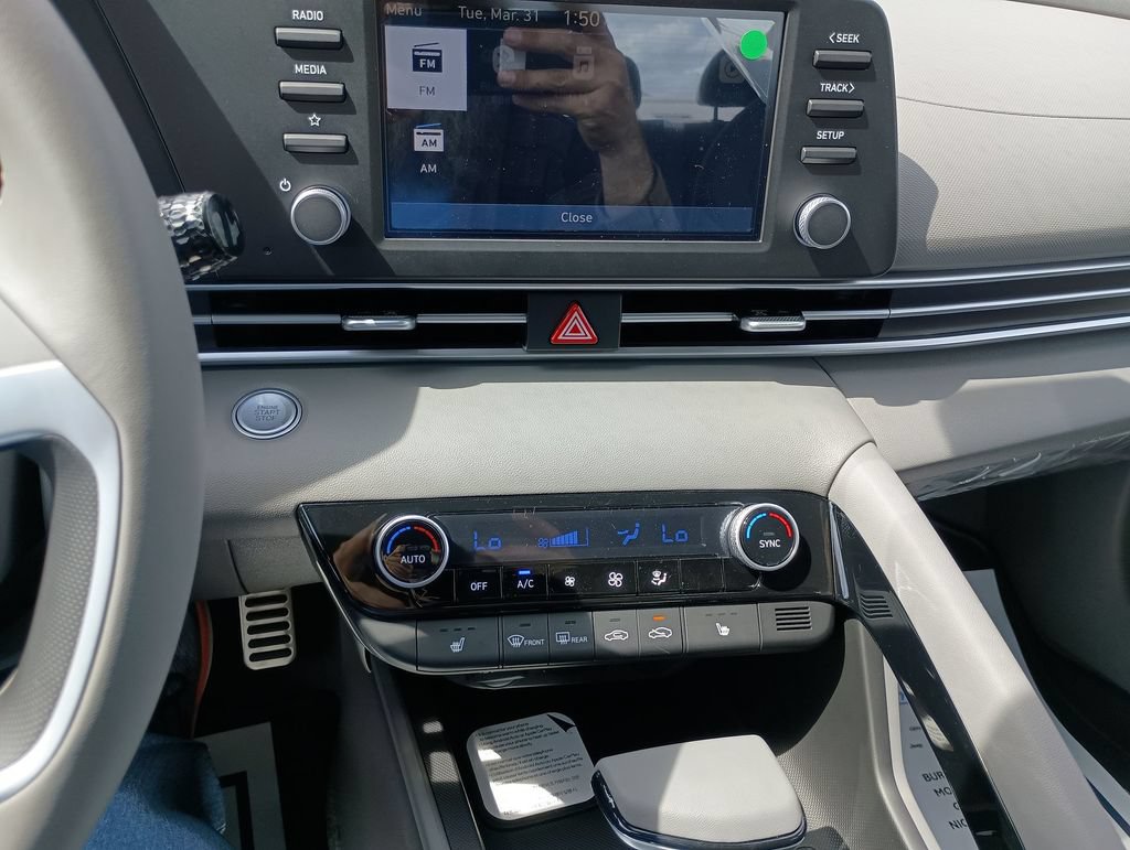 New 2026 Hyundai Elantra SEL Sport Premium FWD image 24