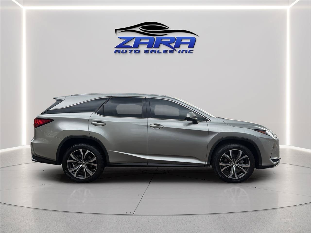 Used 2020 Lexus RX 350L Premium w/ Premium Package AWD/4WD image 8