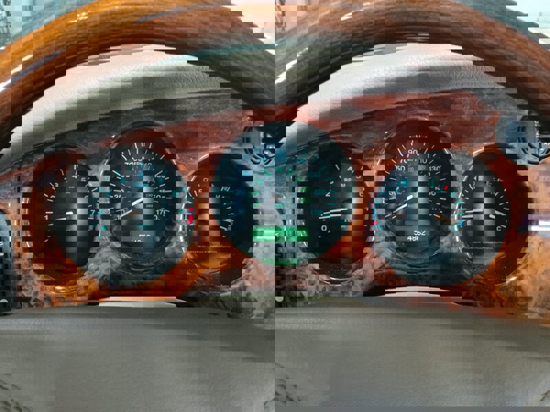 Used 1997 Jaguar XK8 Convertible image 19