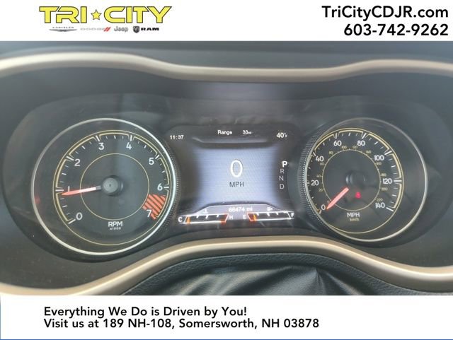 Used 2014 Jeep Cherokee Limited w/ Luxury Group image 22