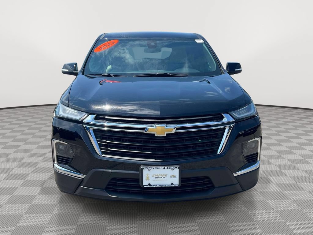 Used 2023 Chevrolet Traverse LS w/ Safety Package AWD/4WD image 2