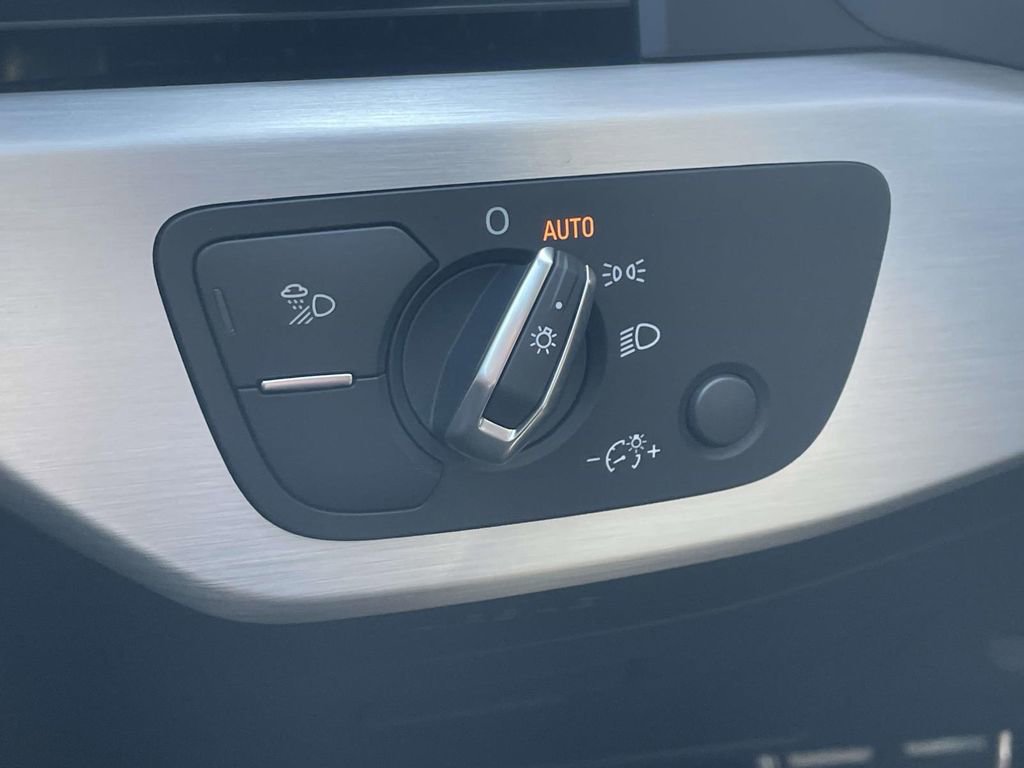 Used 2018 Audi S4 Premium Plus image 12