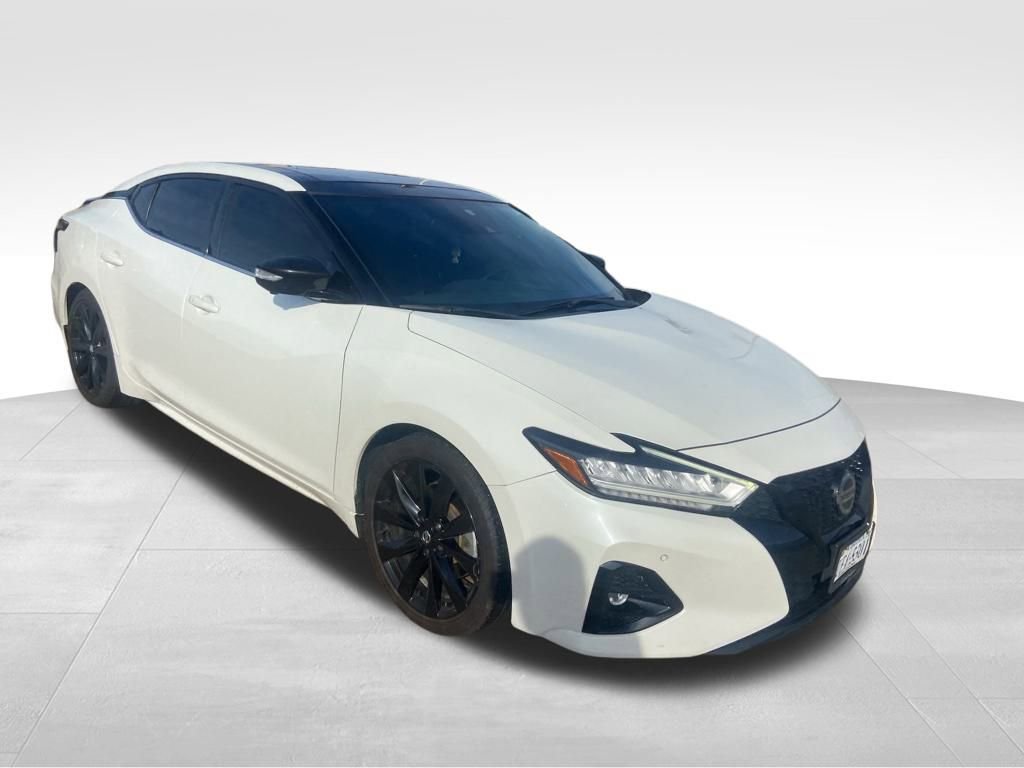 Used 2021 Nissan Maxima SR w/ Sport Mat Group image 5