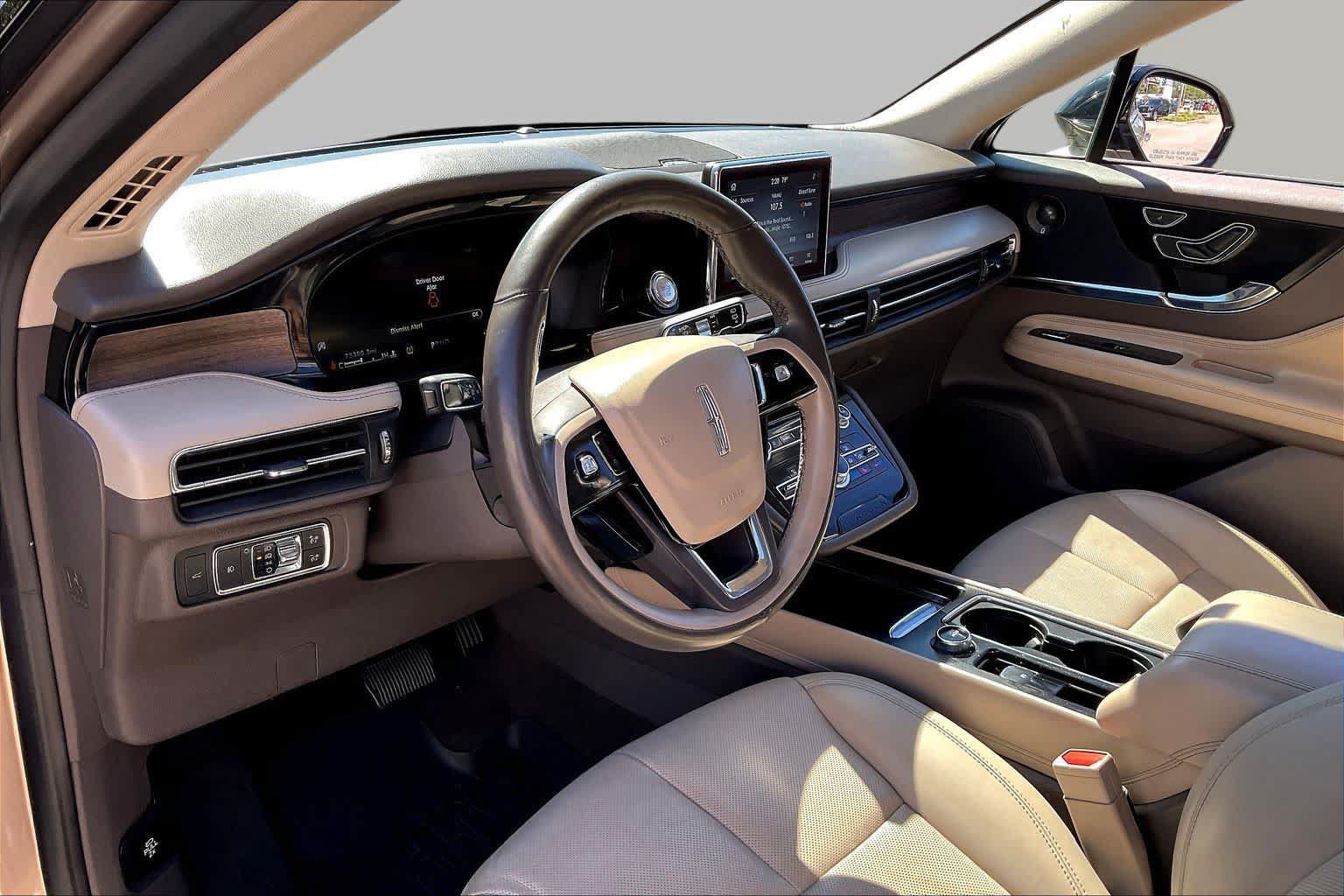 Used 2021 Lincoln Corsair Reserve AWD/4WD image 16