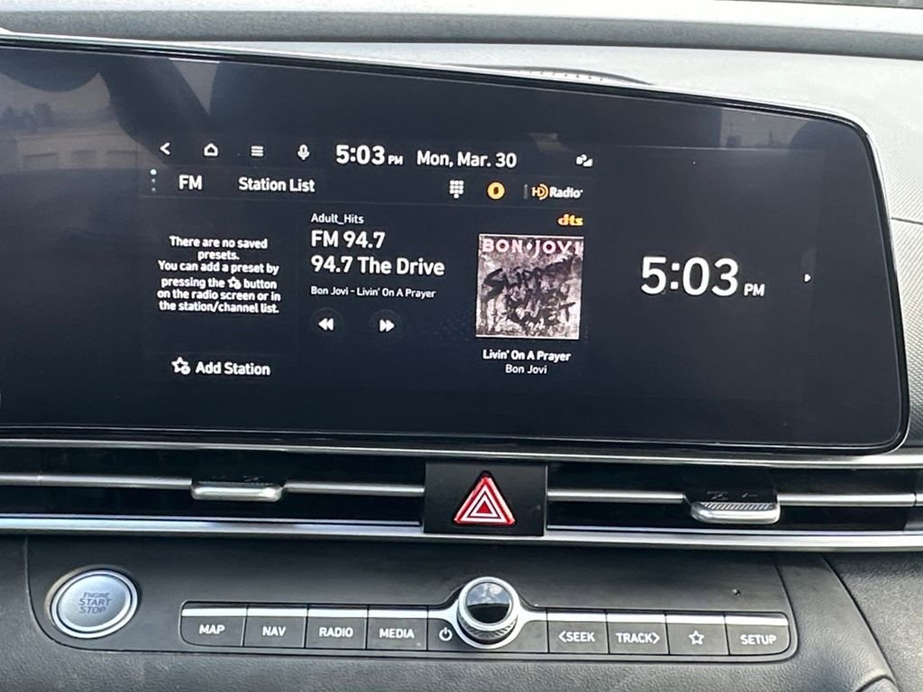 Used 2023 Hyundai Elantra Limited w/ Preferred Accessory Package image 14