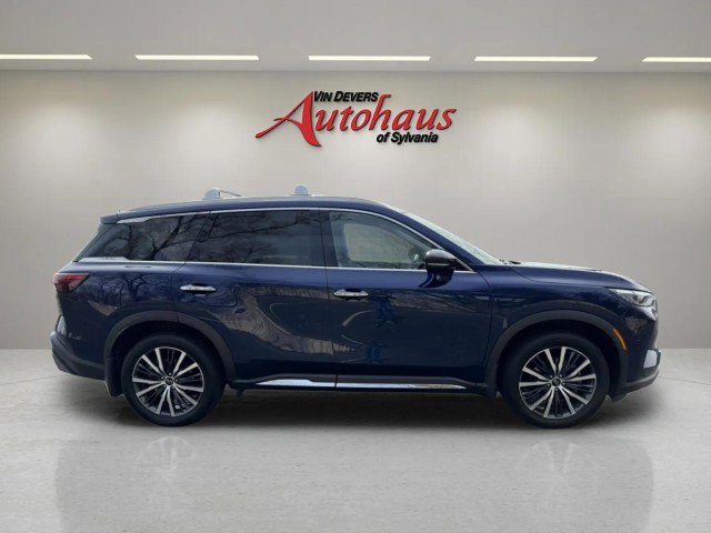 Used 2023 INFINITI QX60 Sensory w/ Vision Package AWD/4WD image 8
