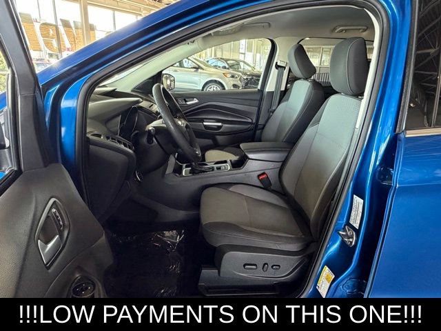 Used 2018 Ford Escape SE FWD image 13