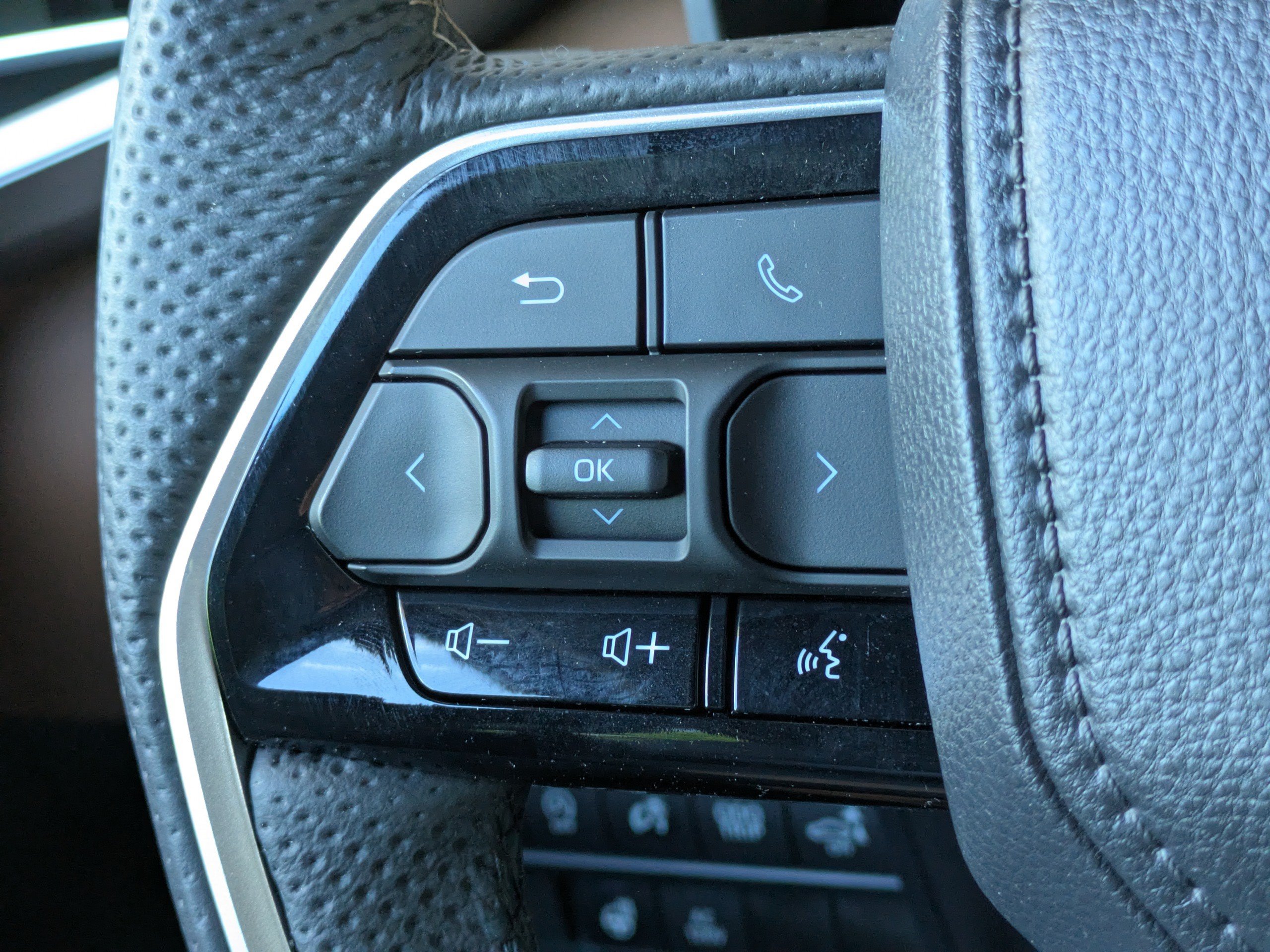 Used 2025 Toyota Tundra 1794 Edition AWD/4WD image 26