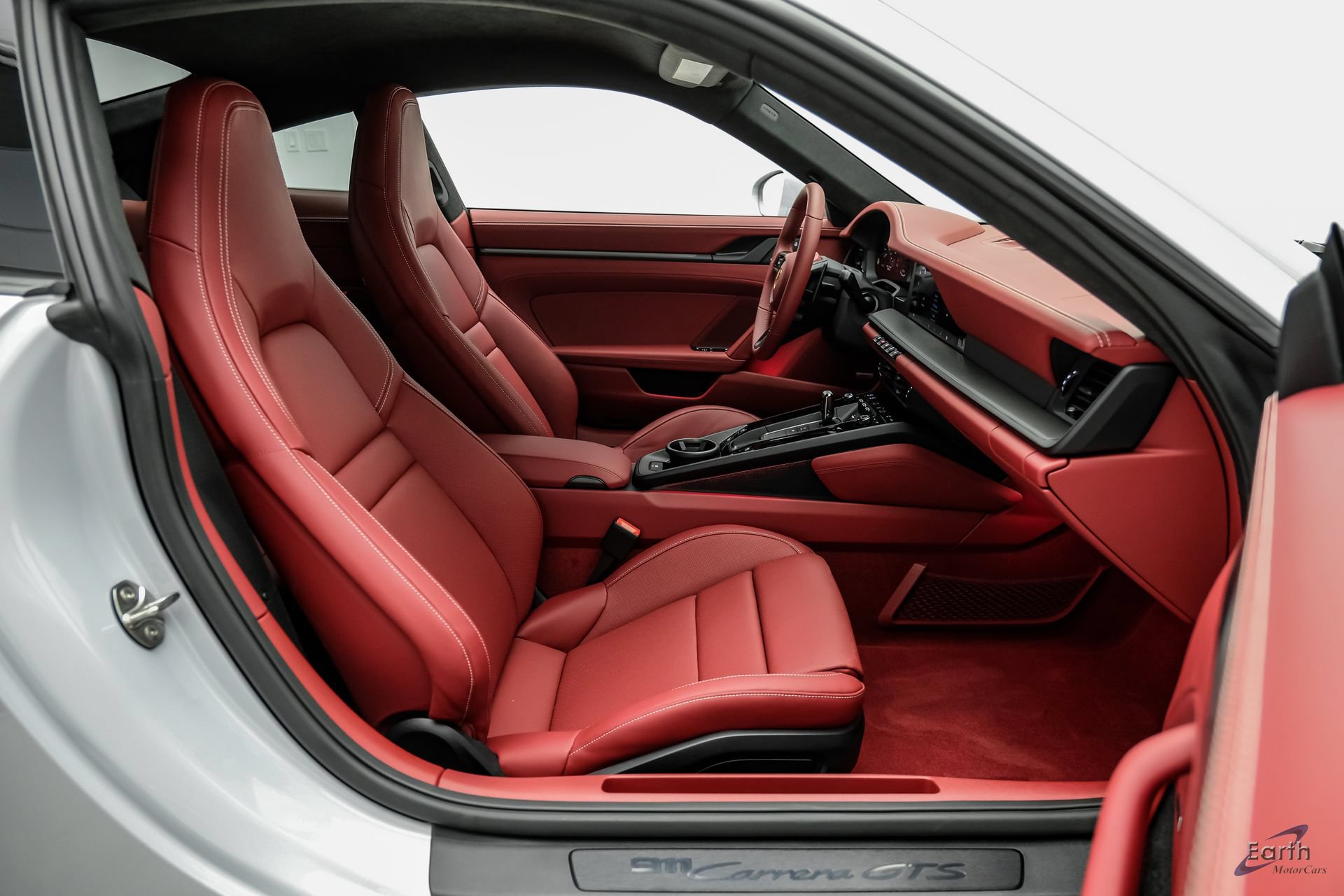 Used 2026 Porsche 911 Carrera GTS RWD image 54