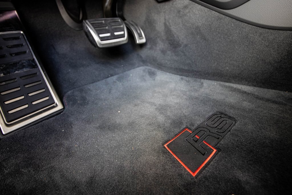 Used 2025 Audi RS Q8 performance image 28