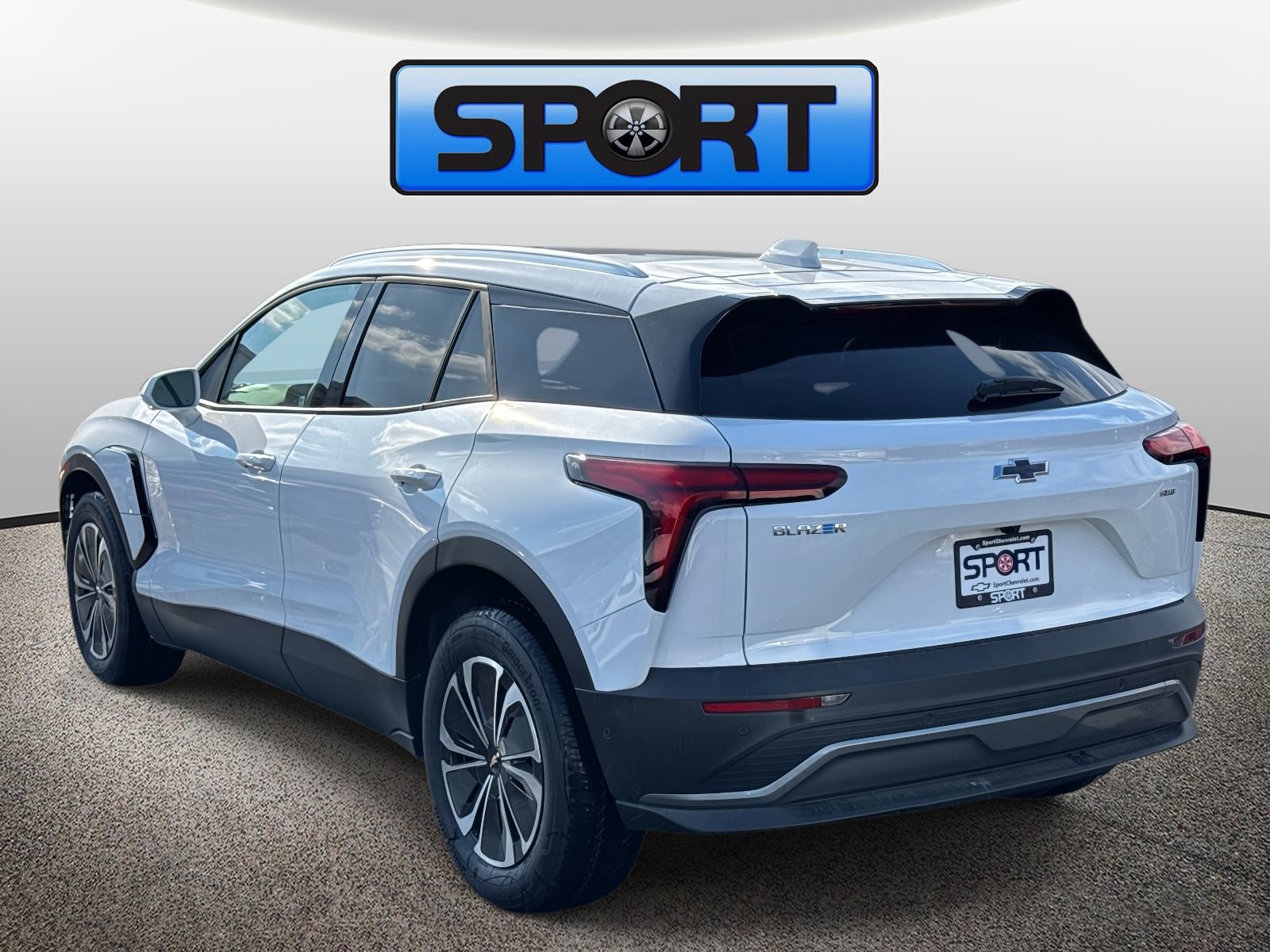 New 2026 Chevrolet Blazer EV LT w/ Super Cruise Package AWD/4WD image 2