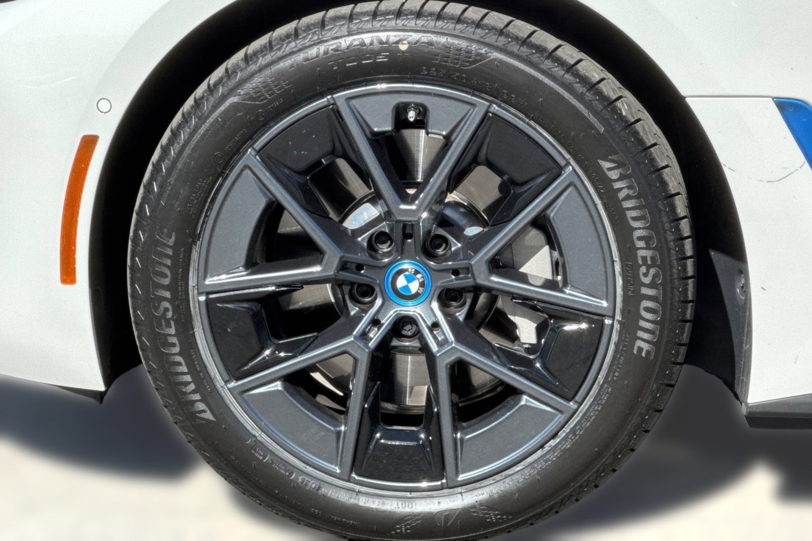 Certified 2023 BMW i4 eDrive35 image 11