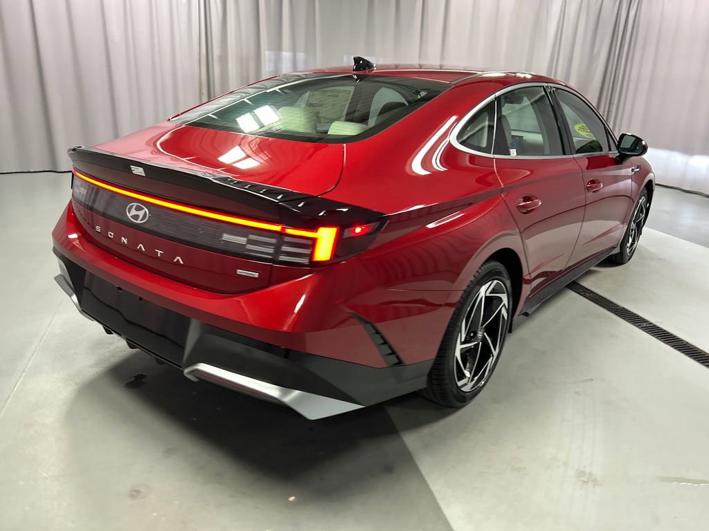 New 2026 Hyundai Sonata SEL AWD/4WD image 7