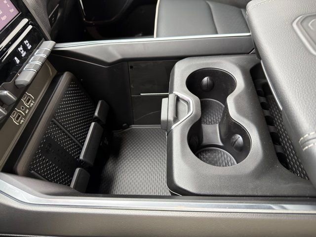 New 2025 RAM 1500 Laramie AWD/4WD image 33