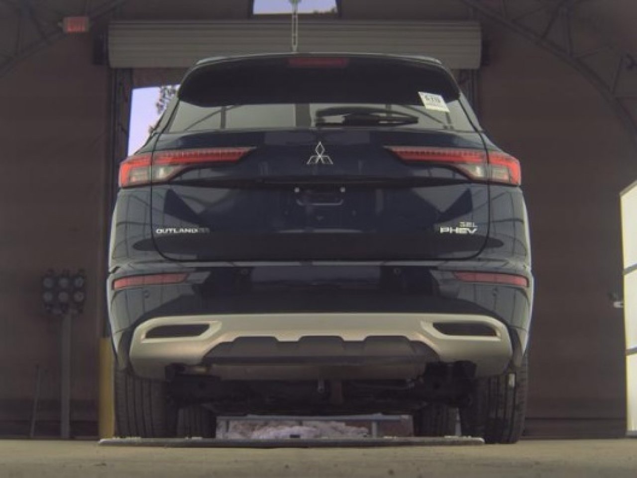 Used 2023 Mitsubishi Outlander SEL image 9