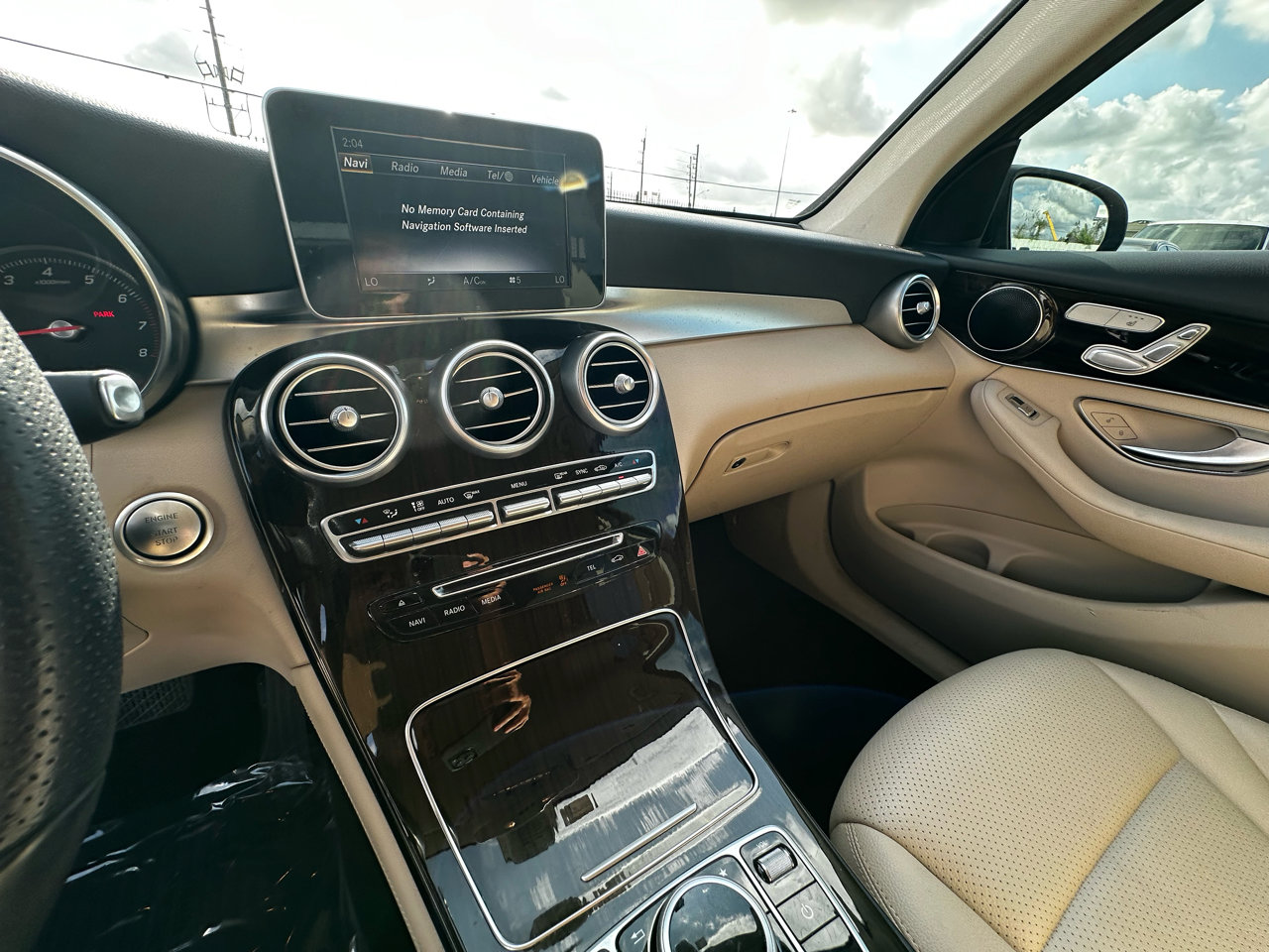 Used 2019 Mercedes-Benz GLC 300 image 42