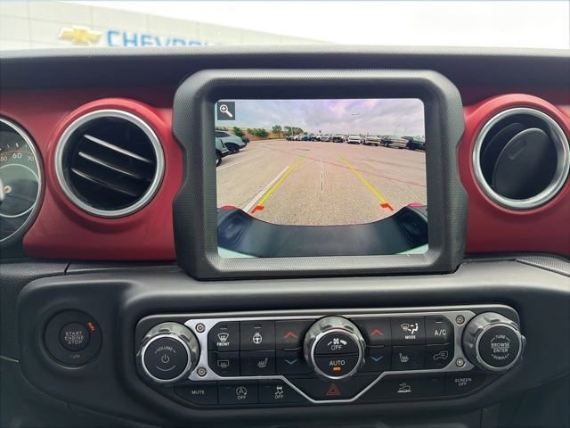 Used 2023 Jeep Gladiator Rubicon w/ LED Lighting Group AWD/4WD image 8