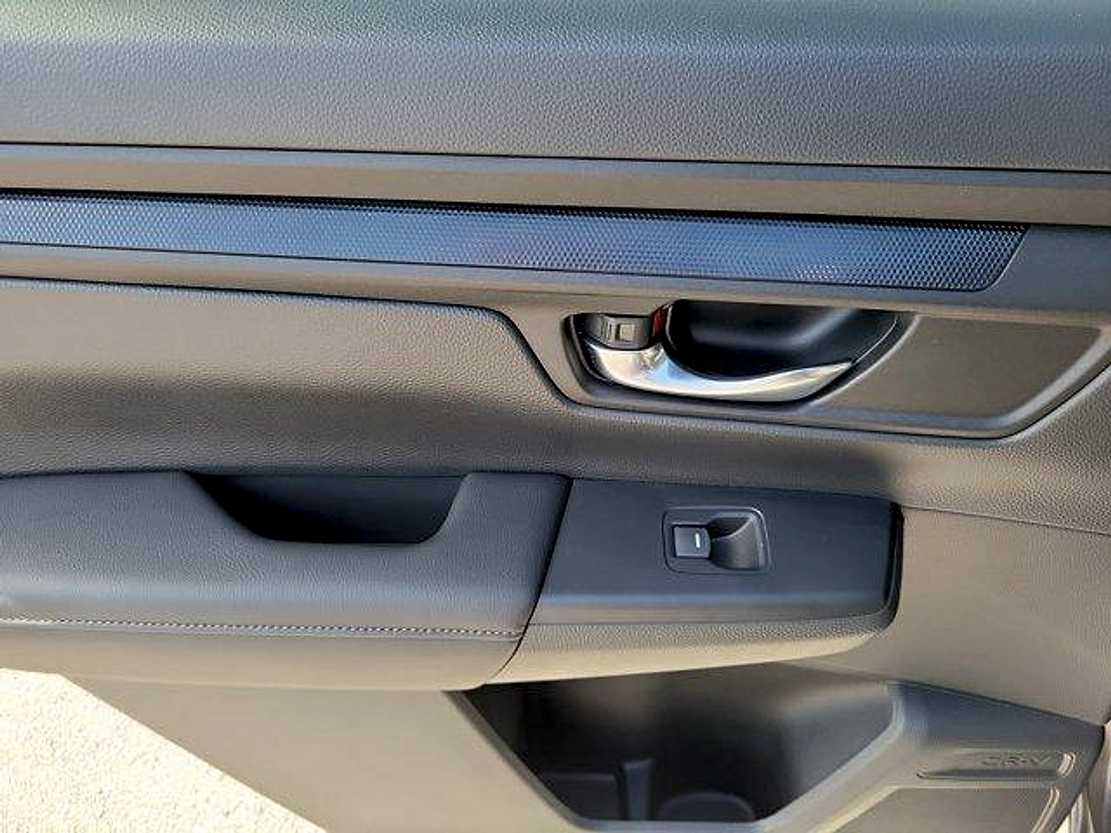 Used 2025 Honda CR-V EX image 19