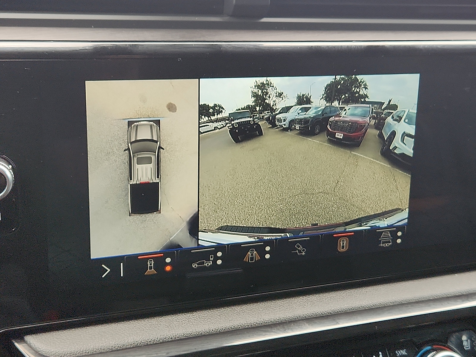 Used 2026 GMC Sierra 1500 AT4 w/ AT4 Premium Package AWD/4WD image 20