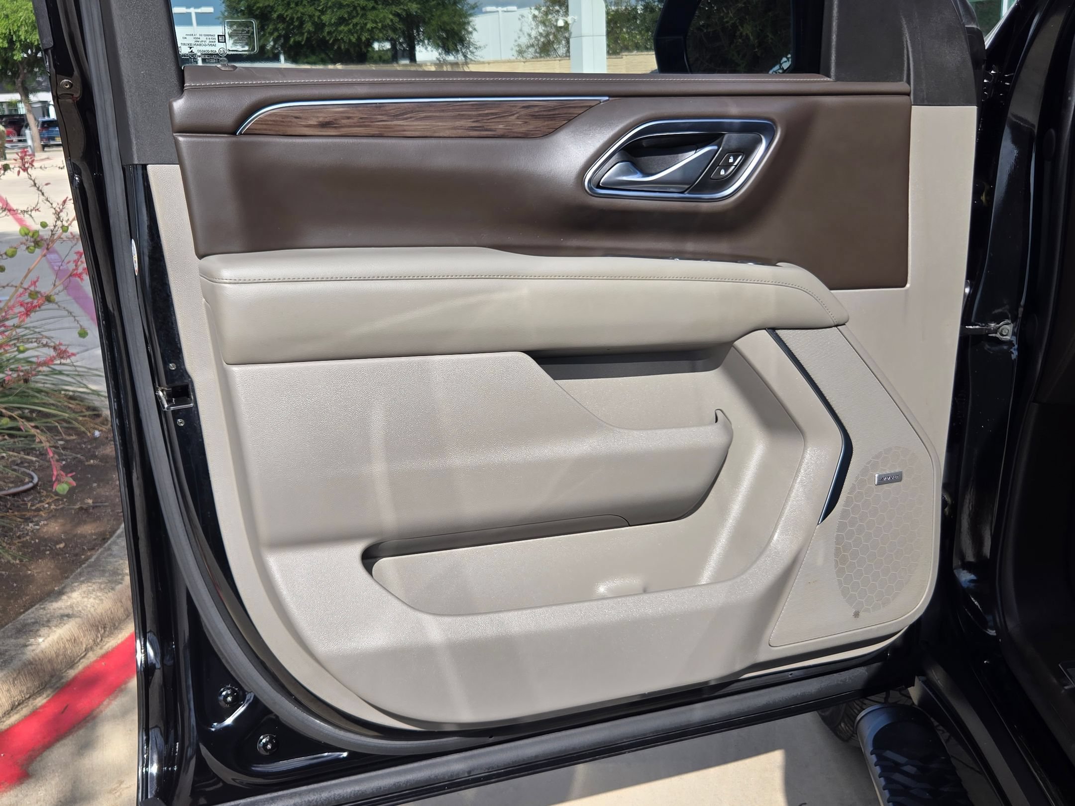 Certified 2021 Chevrolet Suburban Z71 AWD/4WD image 19