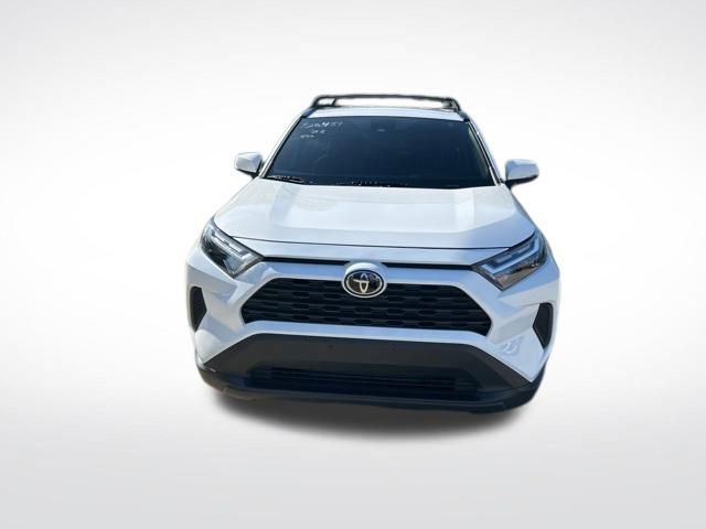 Used 2023 Toyota RAV4 XLE AWD/4WD image 8