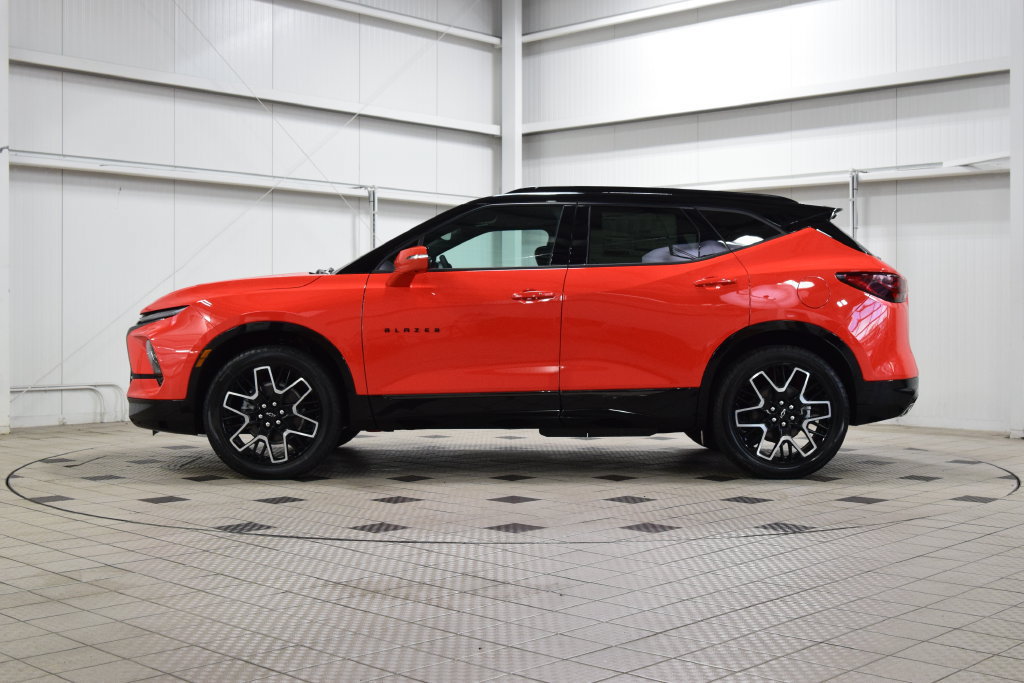 New 2026 Chevrolet Blazer RS w/ Driver Confidence II Package AWD/4WD image 4