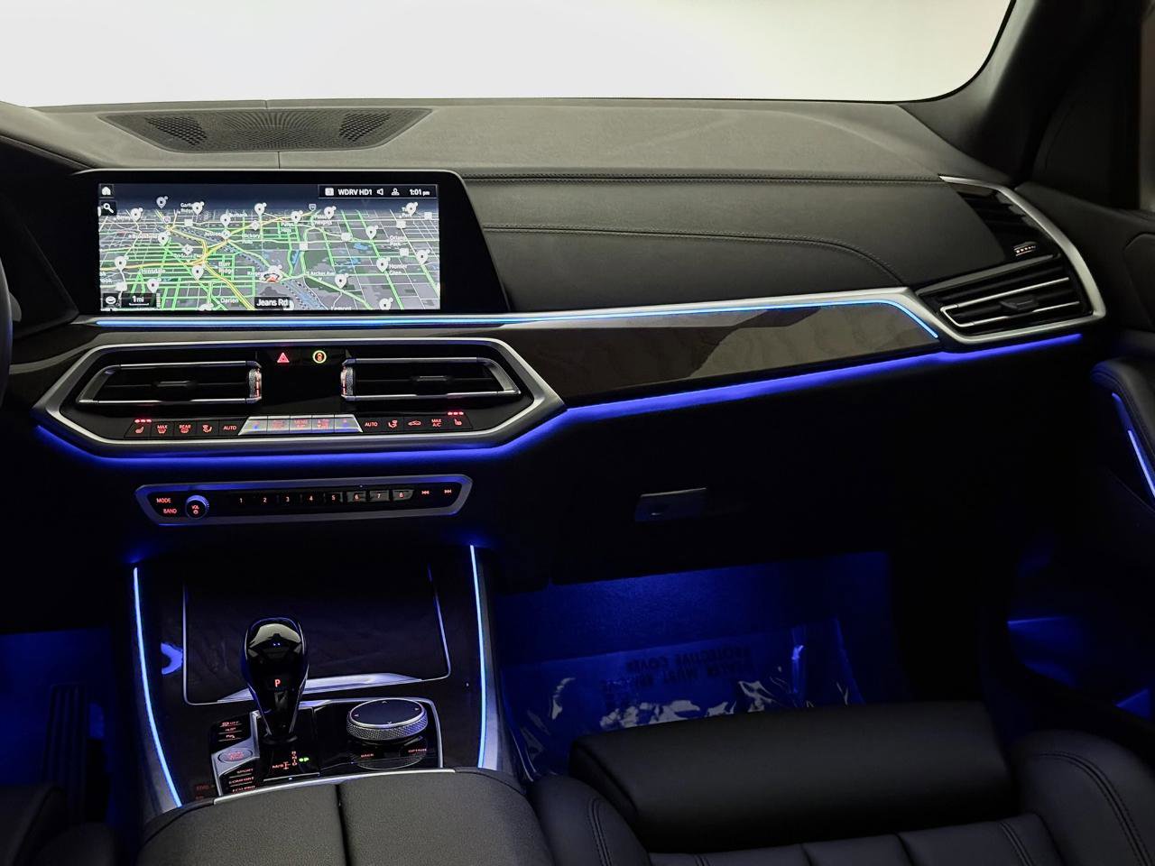 Used 2022 BMW X5 xDrive40i w/ Premium Package image 28