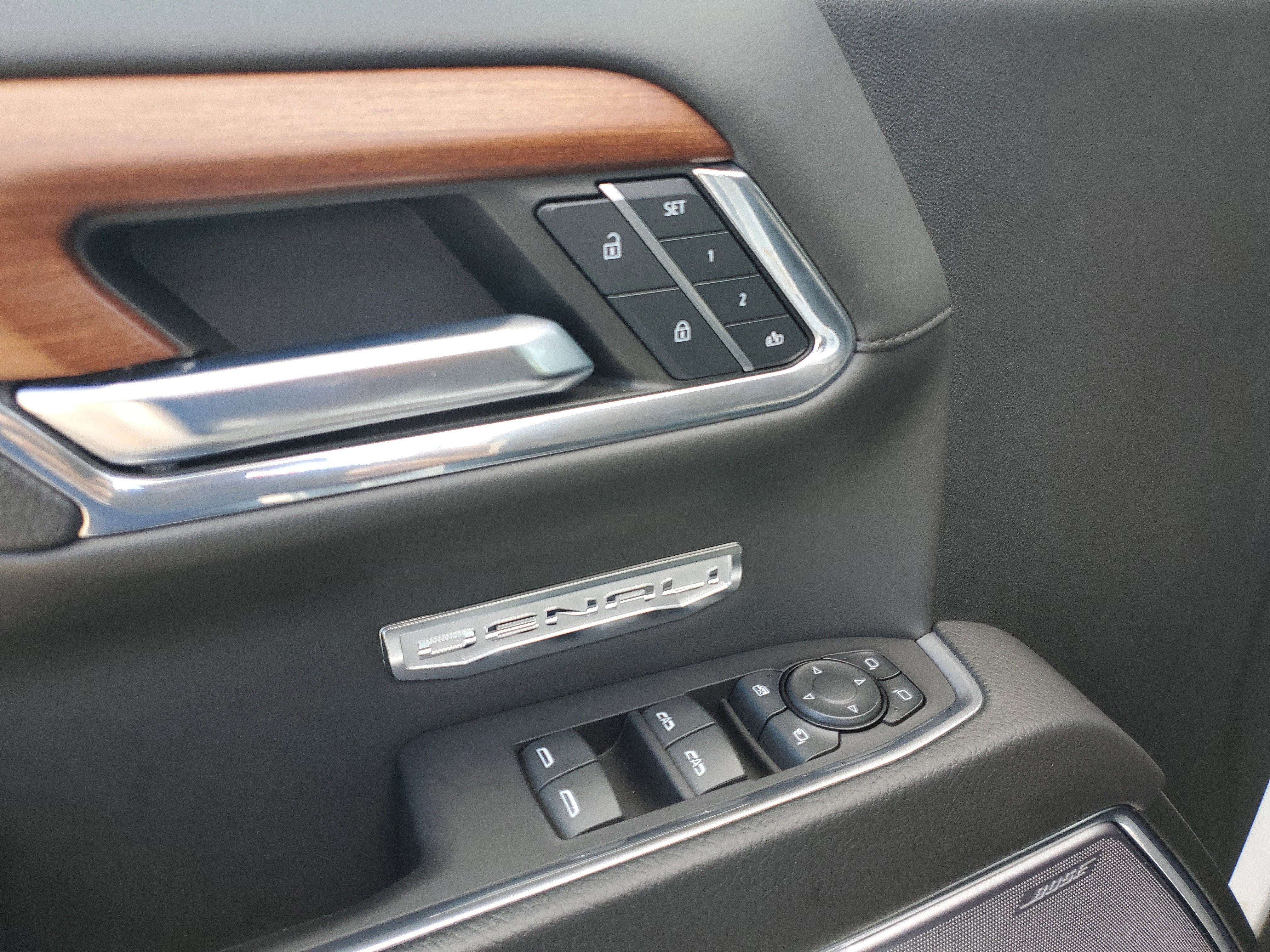 Used 2023 GMC Sierra 1500 Denali w/ Denali Reserve Package image 28